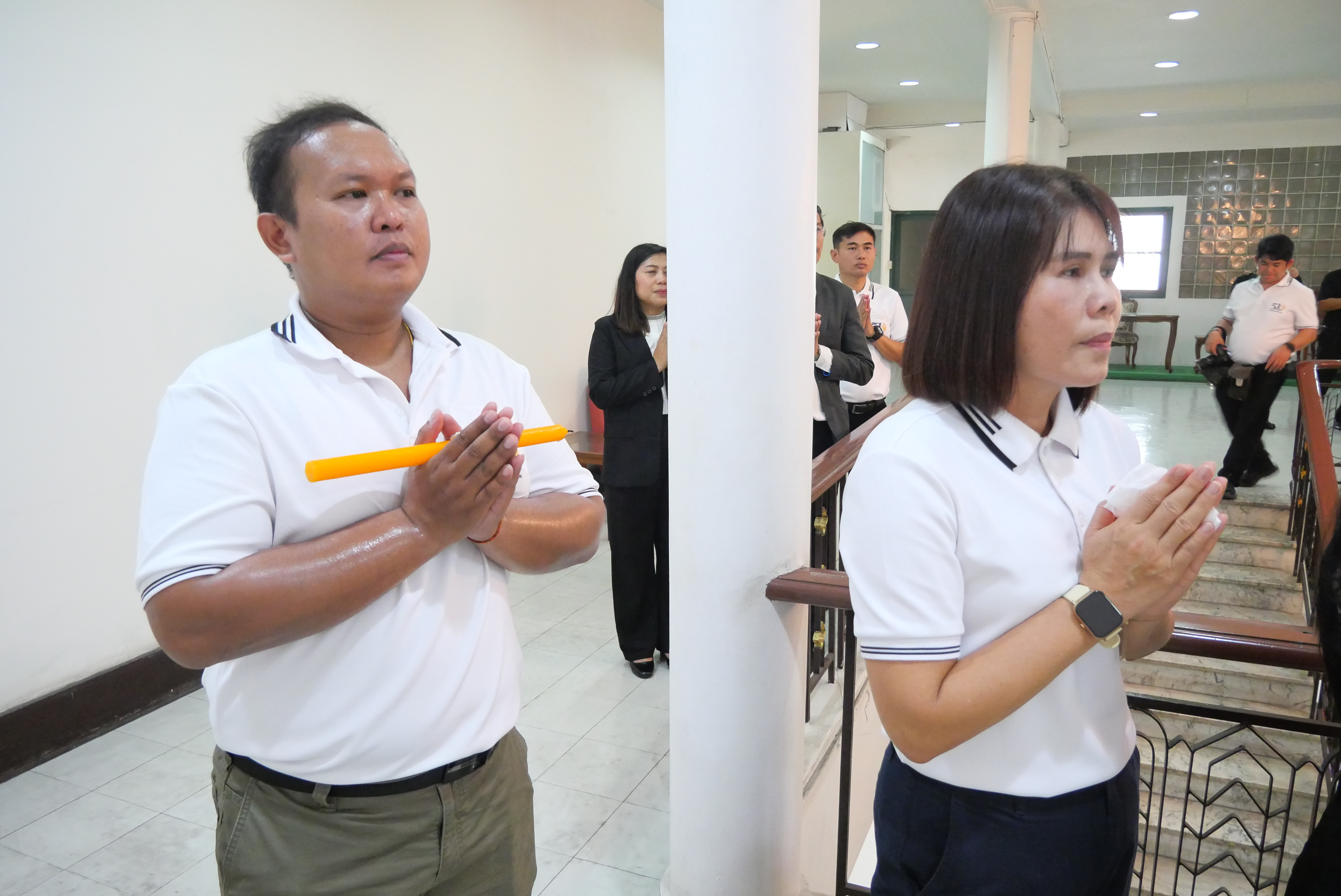 title - รองเลขาธิการ ส.ป.ก. สักการะสิ่งศักดิ์สิทธิ์ประจำ ส.ป.ก. เนื่องในโอกาสเข้ารับตำแหน่งใหม่